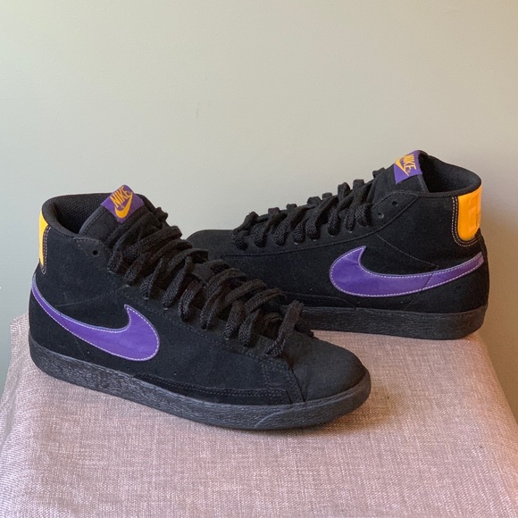 nike blazer lakers